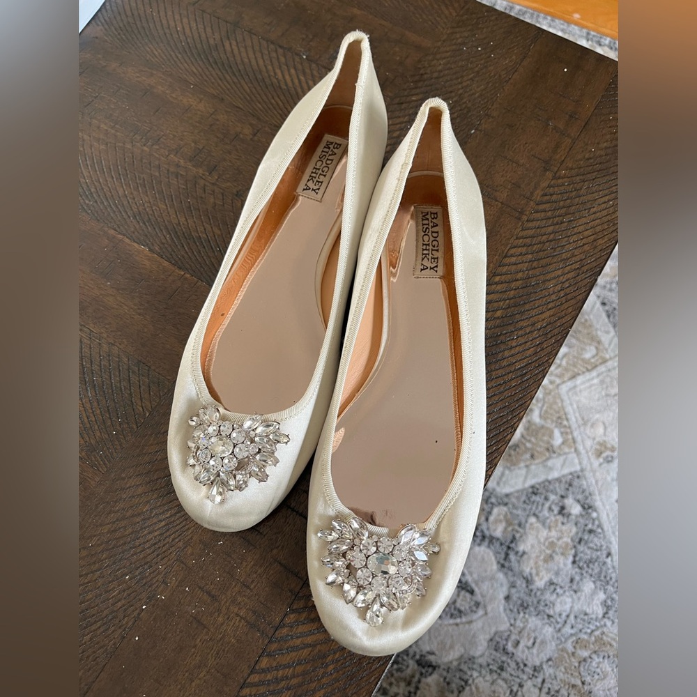 Badgley Mischka bridal flats